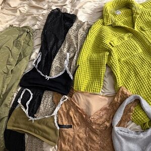 URBAN OUTFITTERS BUNDLE